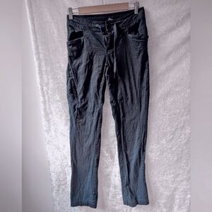 Black Diamond Straight Leg Pants Cotton And Elastane Size 4 No Flaws